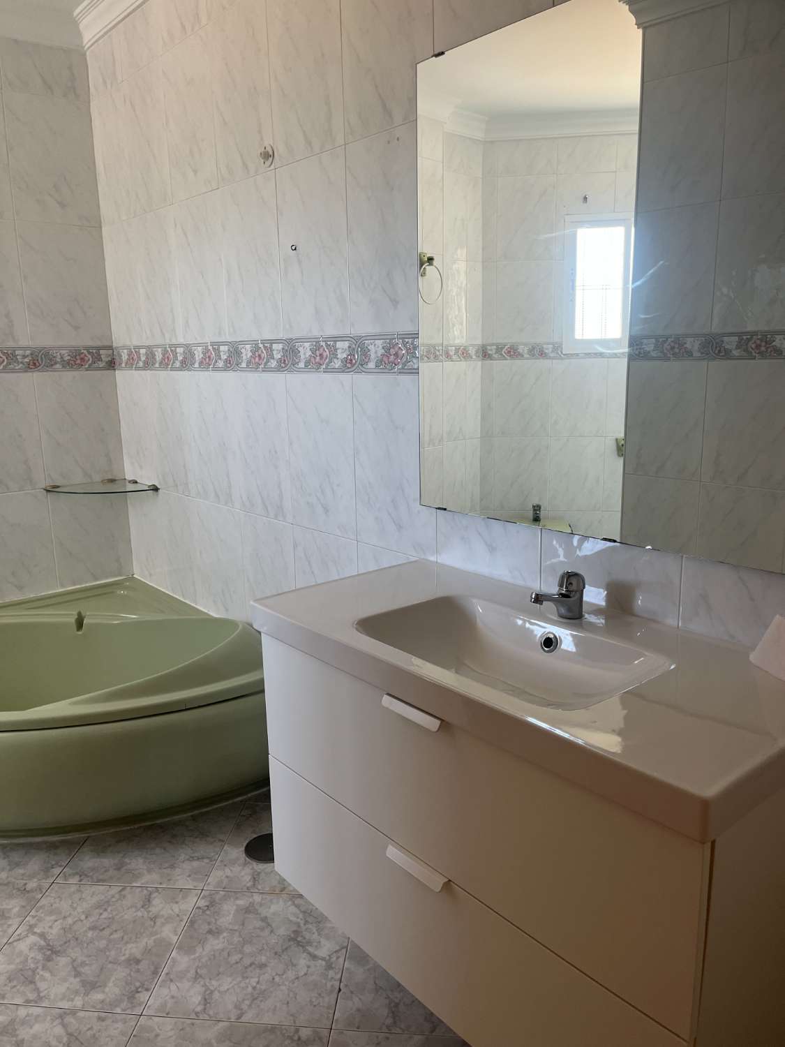 Petit Appartement en location à Castañetas (Málaga)