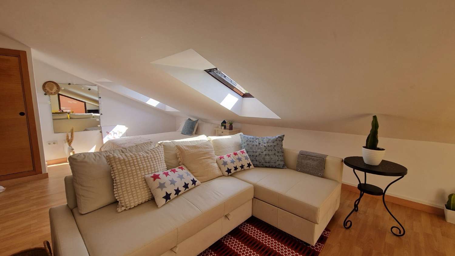 Penthouse zur miete in Vélez-Málaga