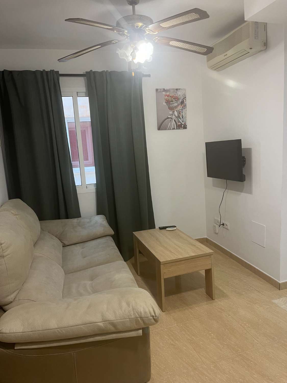 Petit Appartement en location à Torremolinos